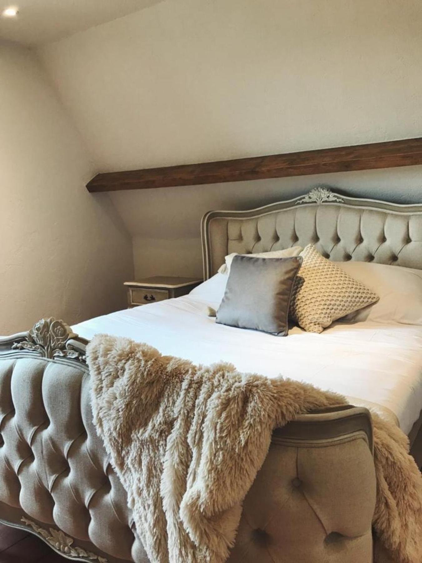Luxury Chateau W. Pool & Hot Tub In Dordogne Beynac-et-Cazenac Bagian luar foto
