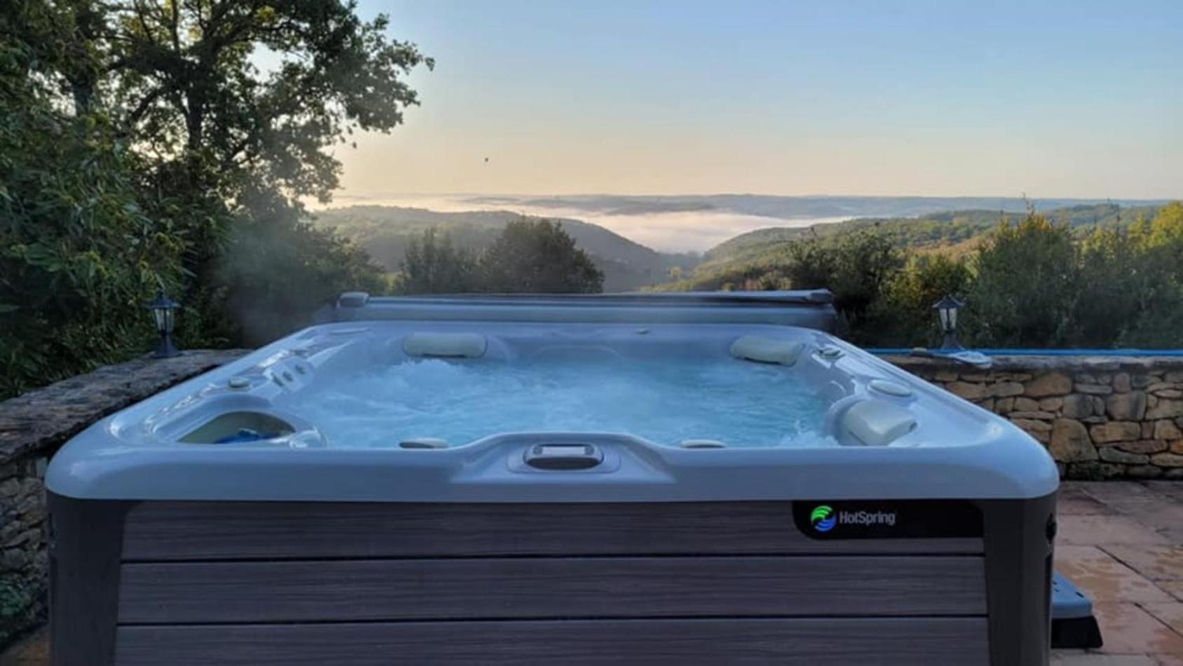 Luxury Chateau W. Pool & Hot Tub In Dordogne Beynac-et-Cazenac Bagian luar foto